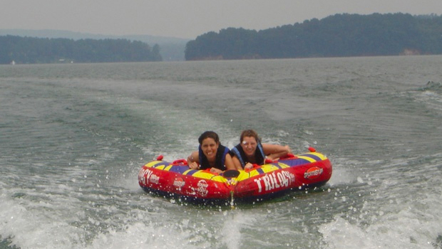 logicpath-lake-day-tubing